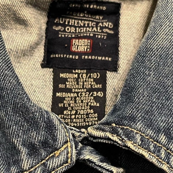 Vintage Faded Glory Trucker Button Down Denim Jean Jacket Y2K - Picture 5 of 8